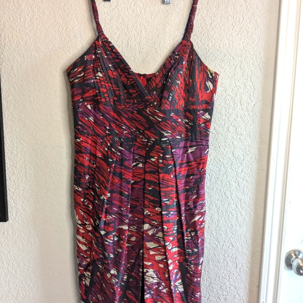 BCBGMAXAZRIA Silk Cocktail Dress Red Purple V-Neck Empire Waist Size 10 Formal